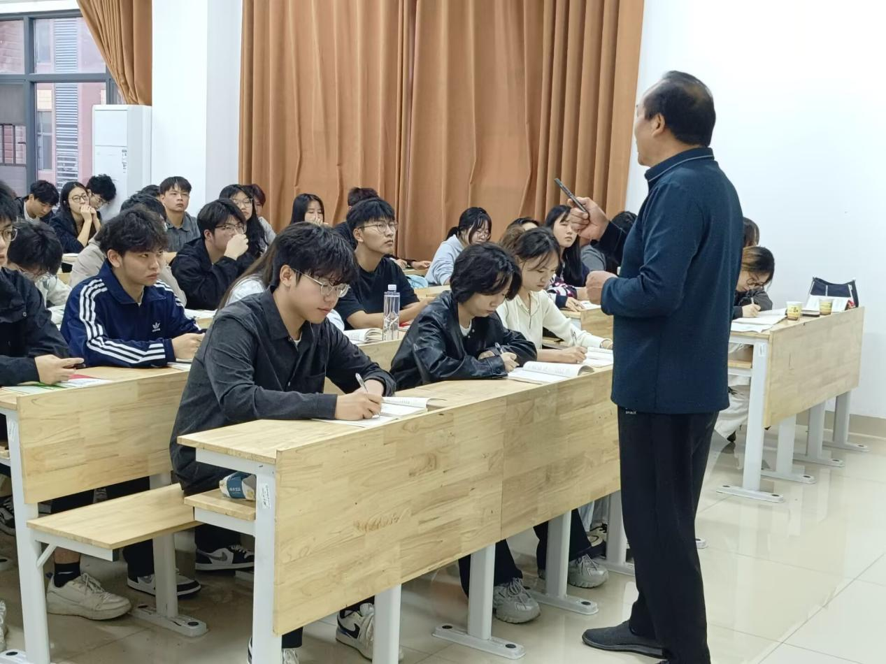 aff9ec58febc46b8a9727b8d4888af56.png